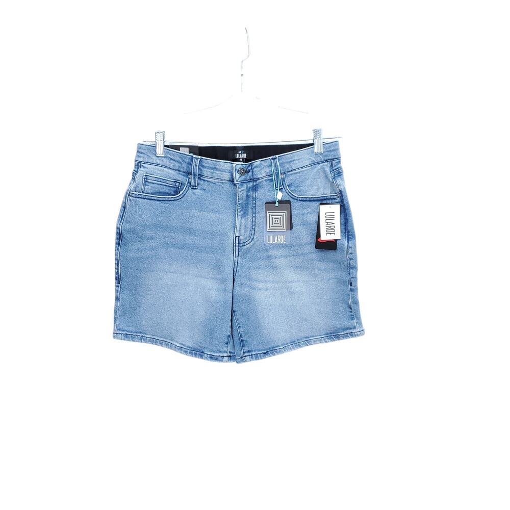 NWT LULAROE Lycra 7” Denim Light Wash Relaxed Stretchy Jean Bermuda Shorts - Picture 1 of 10